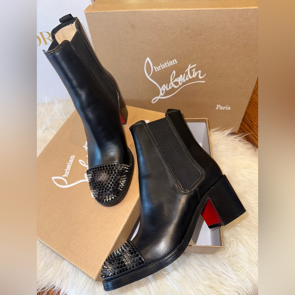Christian Louboutin Otaboo Spike-Toe Boats